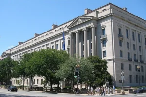 Federal government building in Washington, D.C., illustrating scrutiny by lawmakers of the Justice Department’s handling of Jeffrey Epstein documents